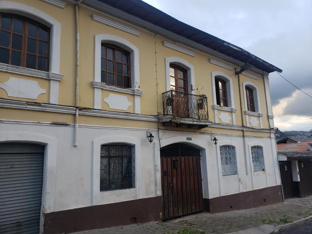 Casa Vieja Del Centro Historico Apartment Кито Екстериор снимка
