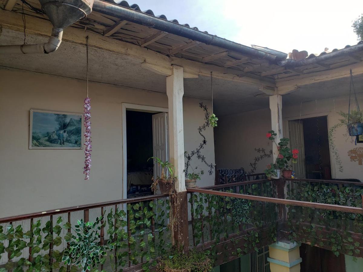 Casa Vieja Del Centro Historico Apartment Кито Екстериор снимка